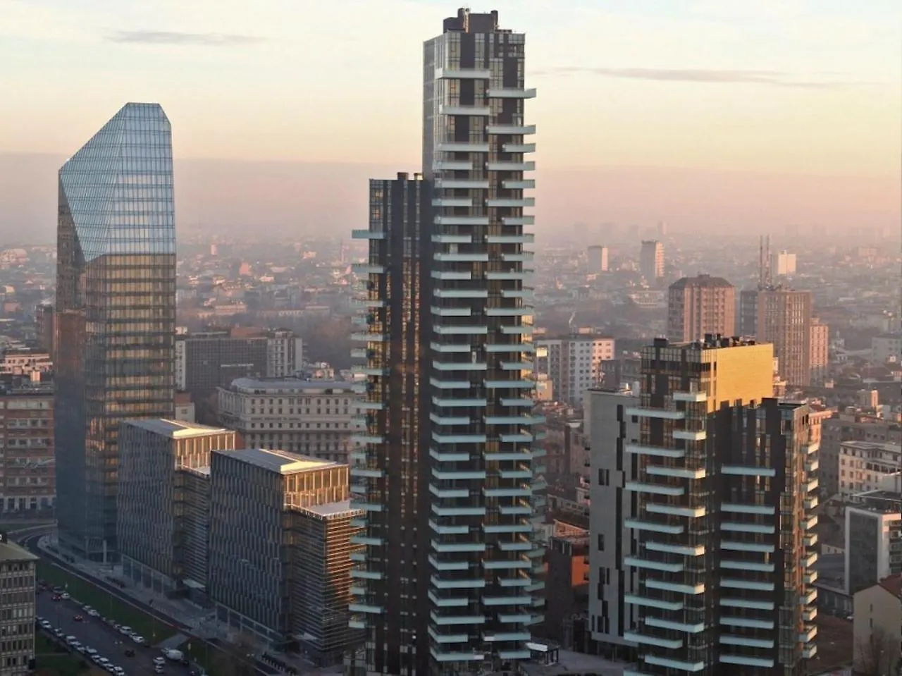 Apartment Stylish Elegant Suite In Torre Solaria With Exclusive Milan'S View