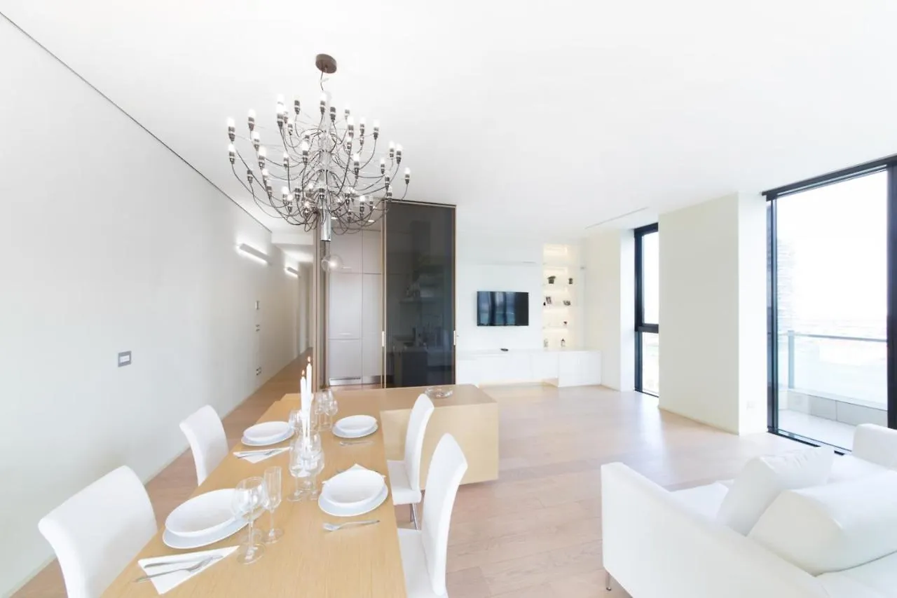Stylish Elegant Suite In Torre Solaria With Exclusive Milan'S View 0*, Milan
